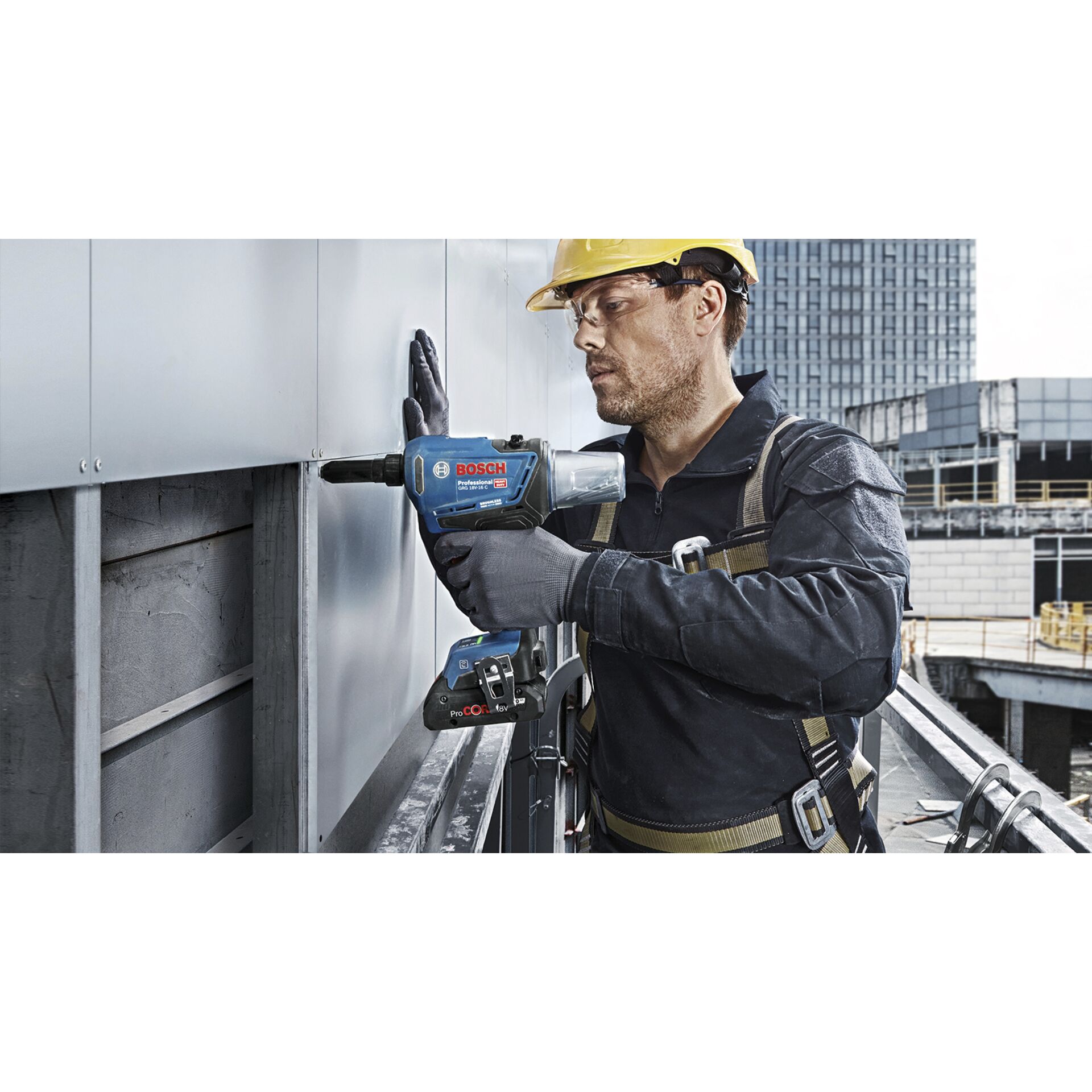 Bosch GRG 18V-16 C solo L-BOXX Akku-Nietpistole