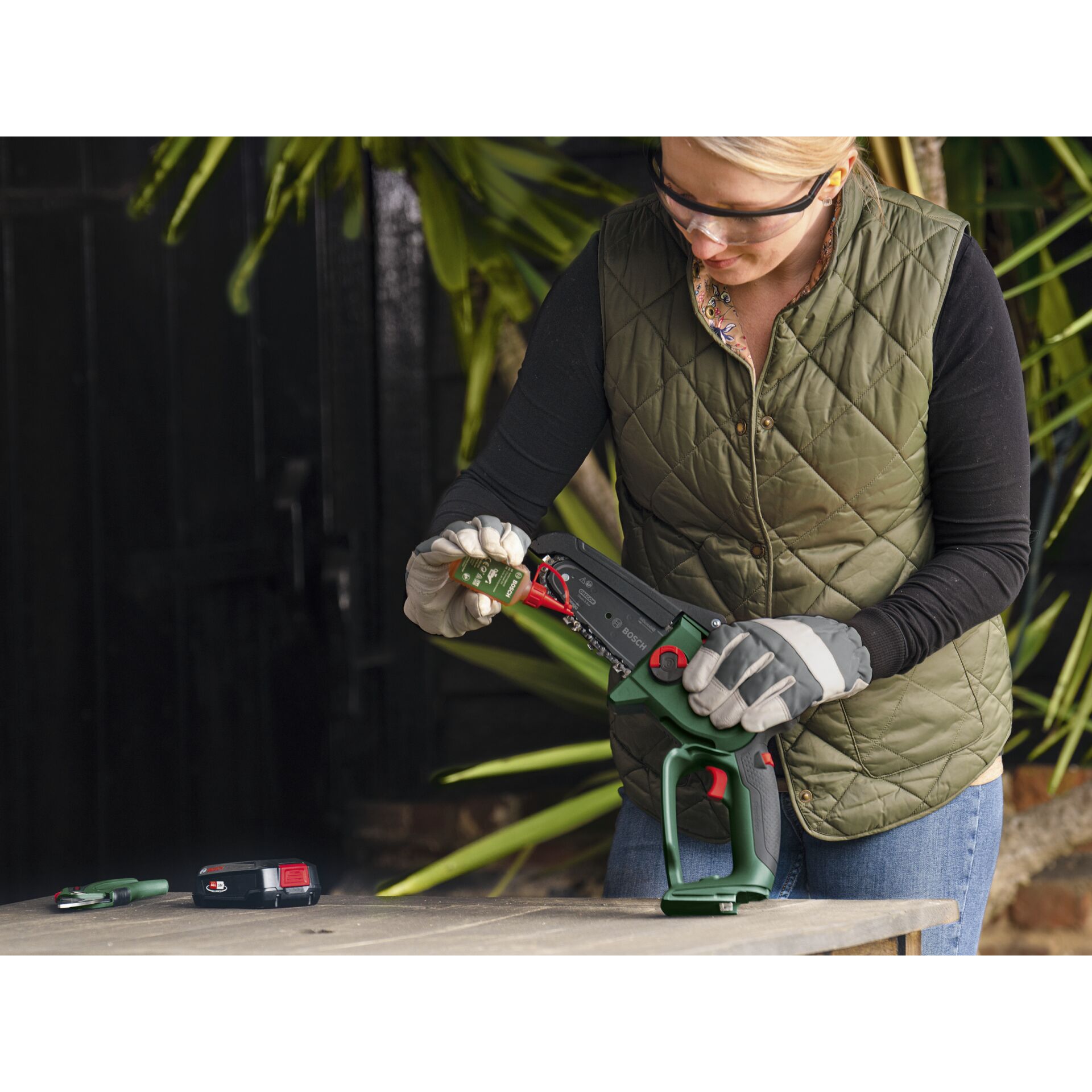 Bosch EasyChain 18V-15-7 solo Akku-Baumsäge