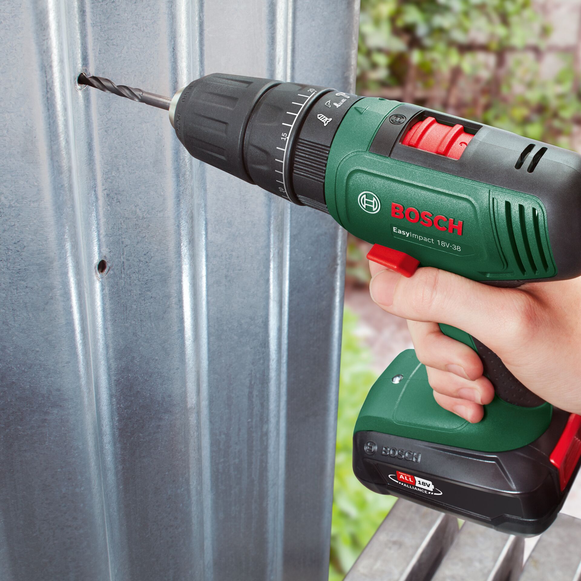 Bosch EasyImpact 18V-38 Akku-Bohrmaschine