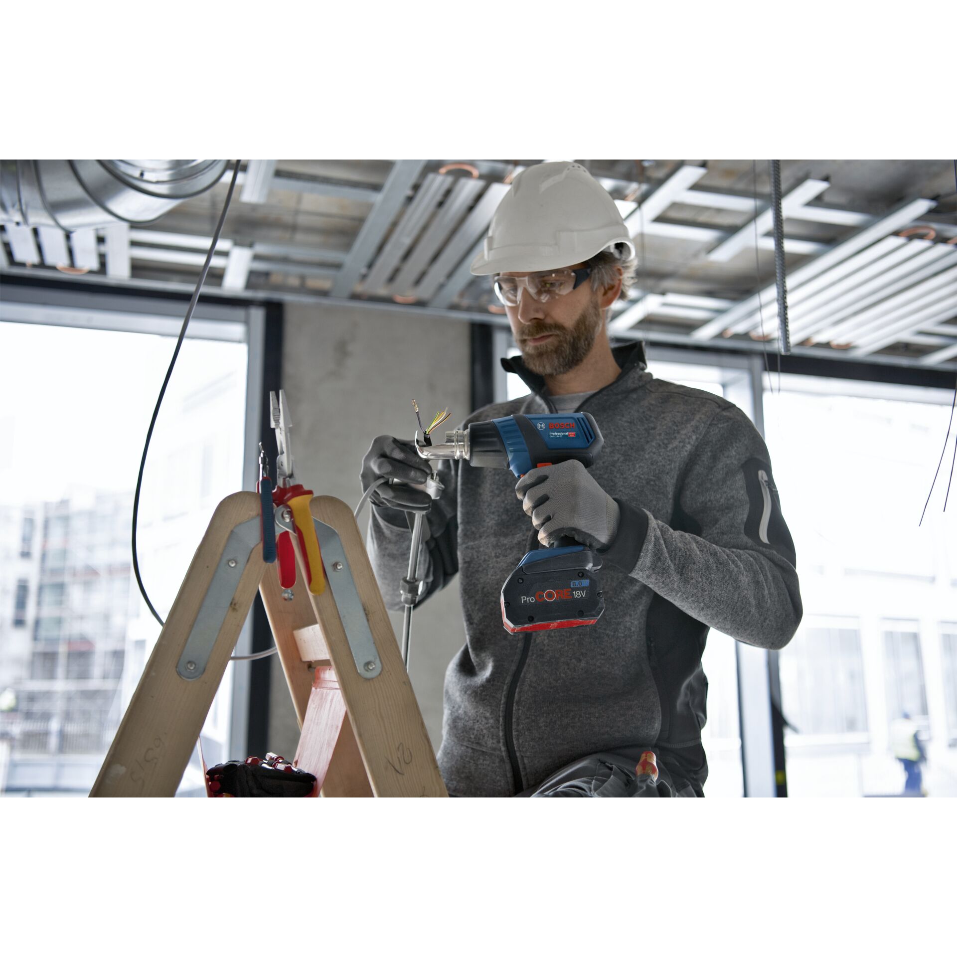 Bosch GHG 18V-50 Akku-Heißluftgebläse