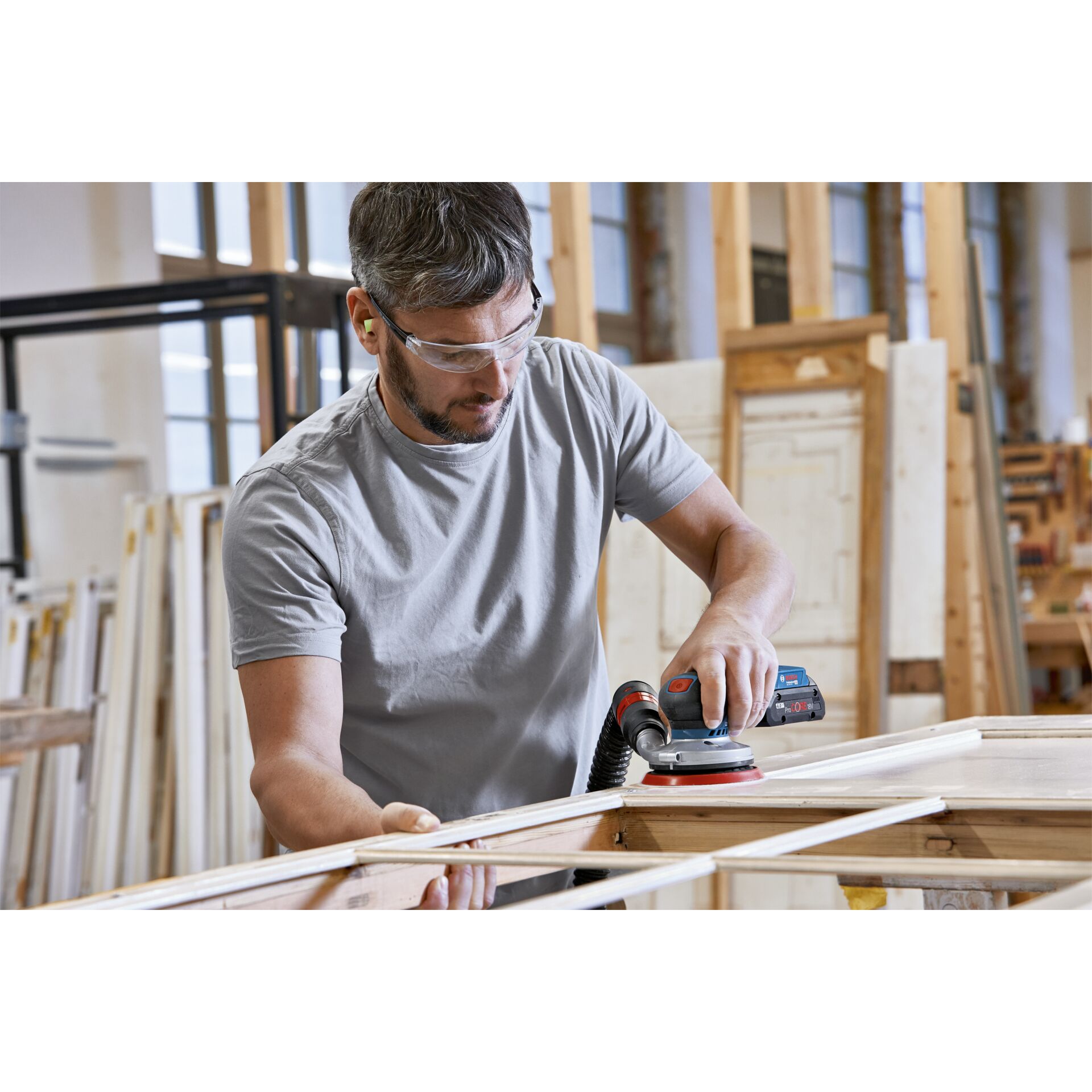 Bosch GEX 18V-125 Professional Akku-Exzenterschleifer