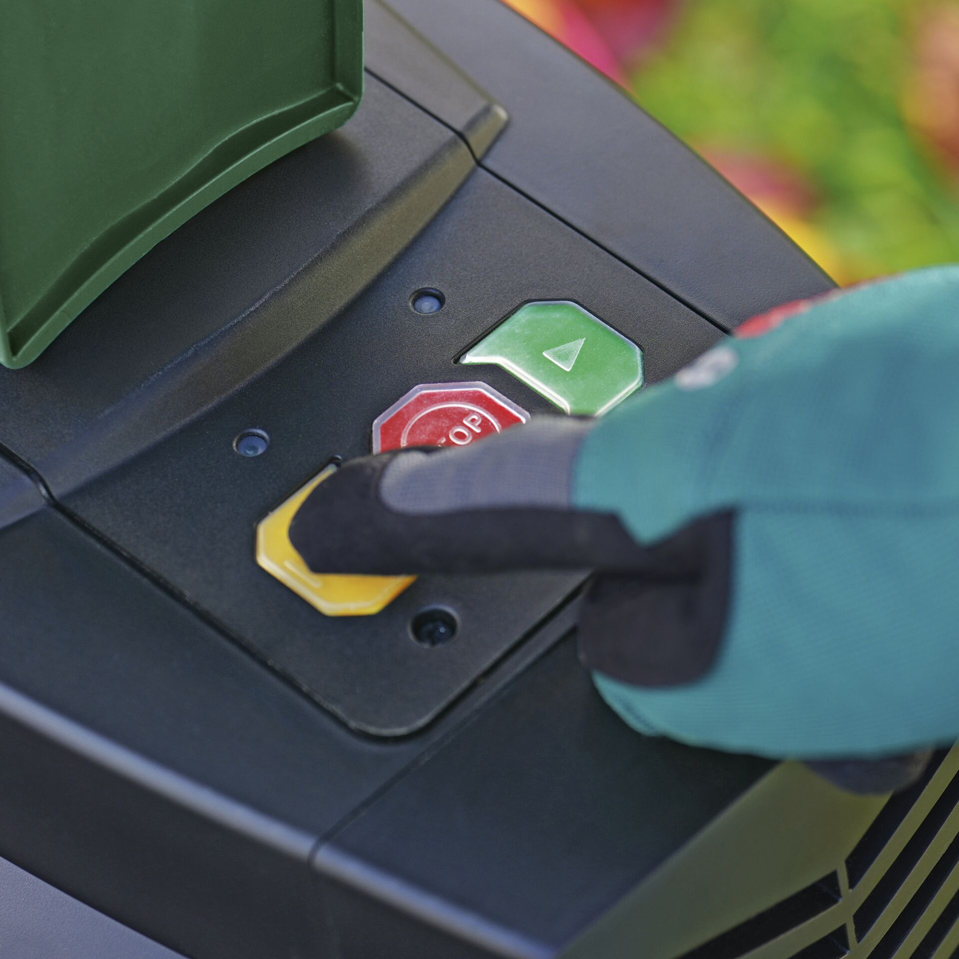 Bosch AXT 25 TC Elektro-Häcksler