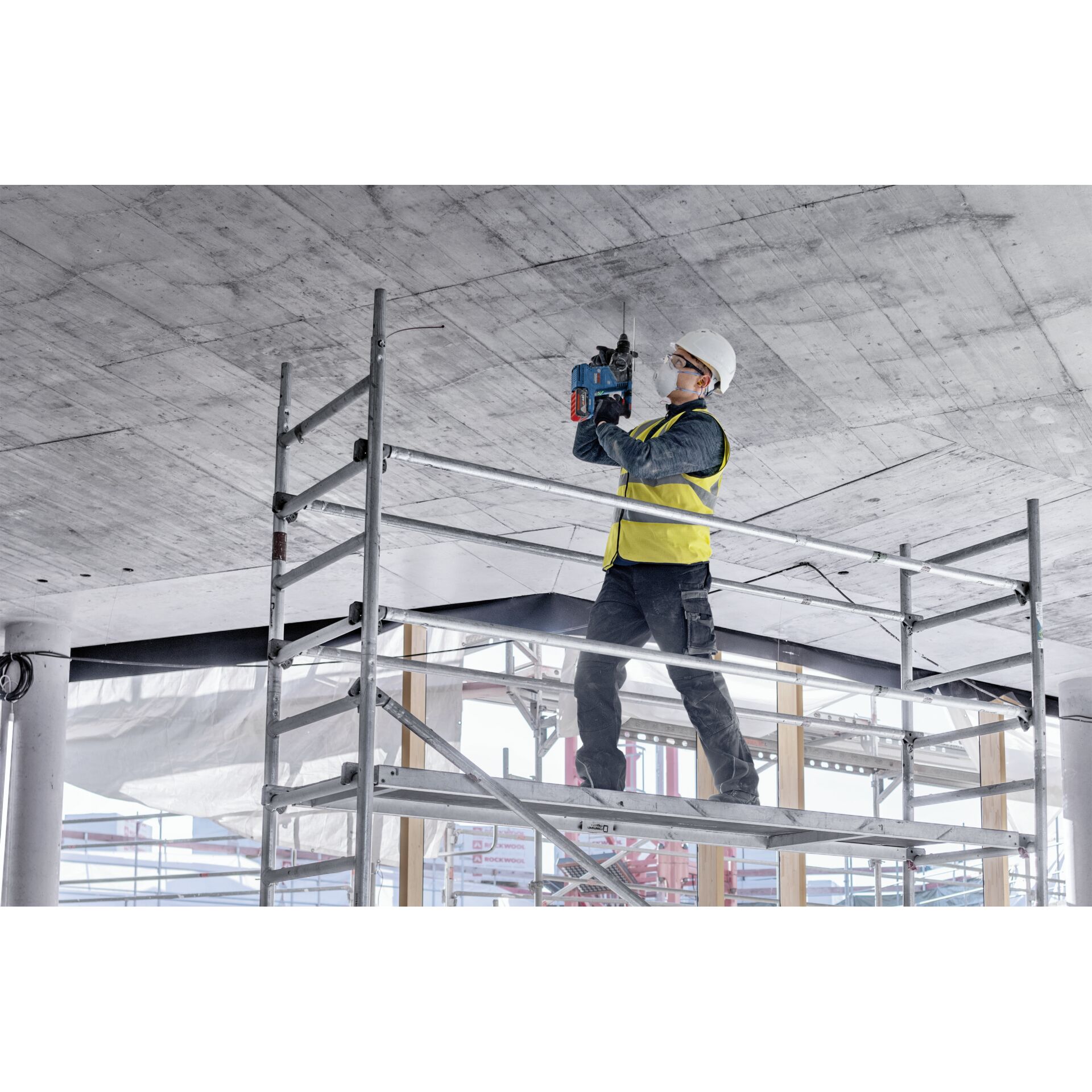 Bosch GBH 18V-24 C (2x5,0Ah, L)