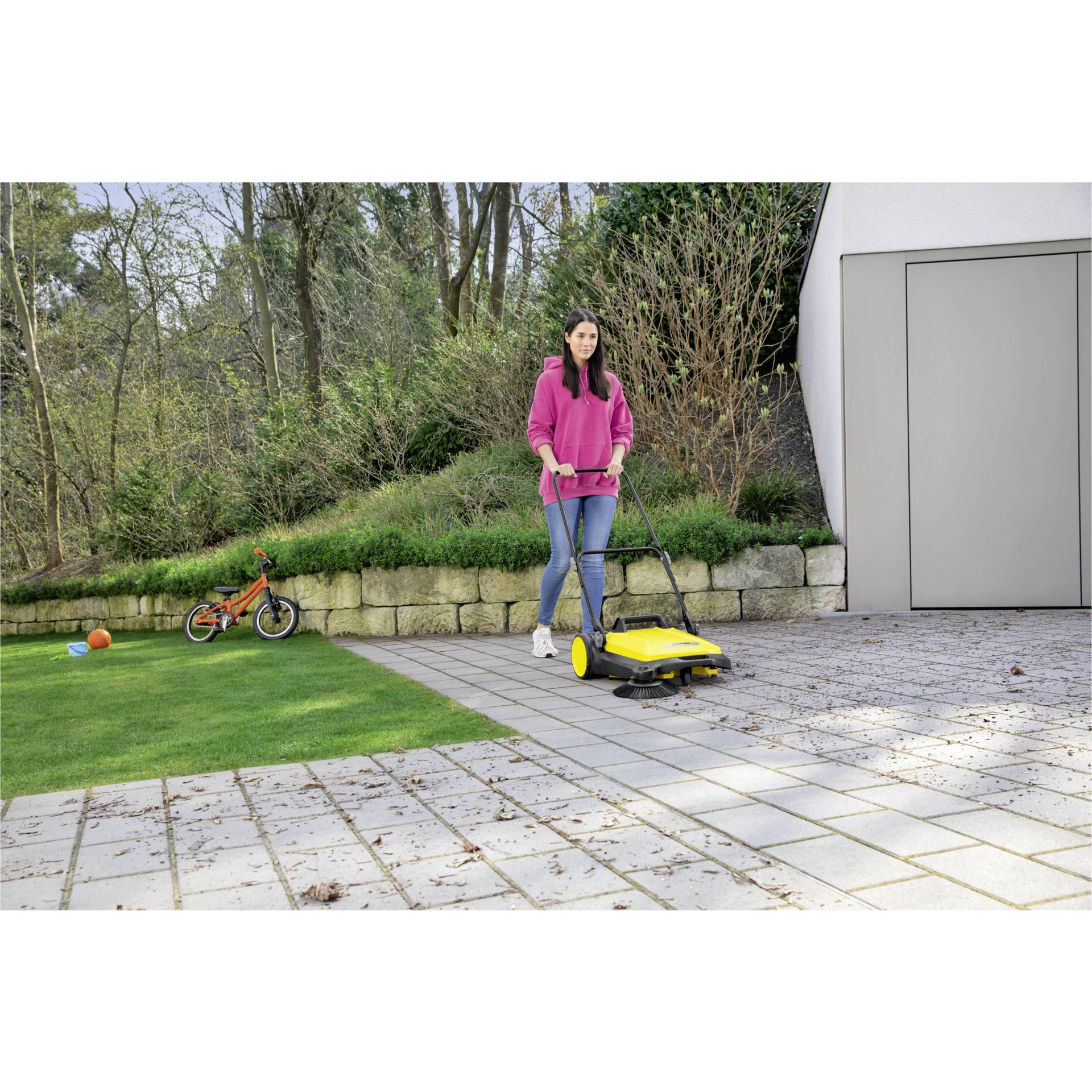 Kärcher S 4 Kehrmaschine