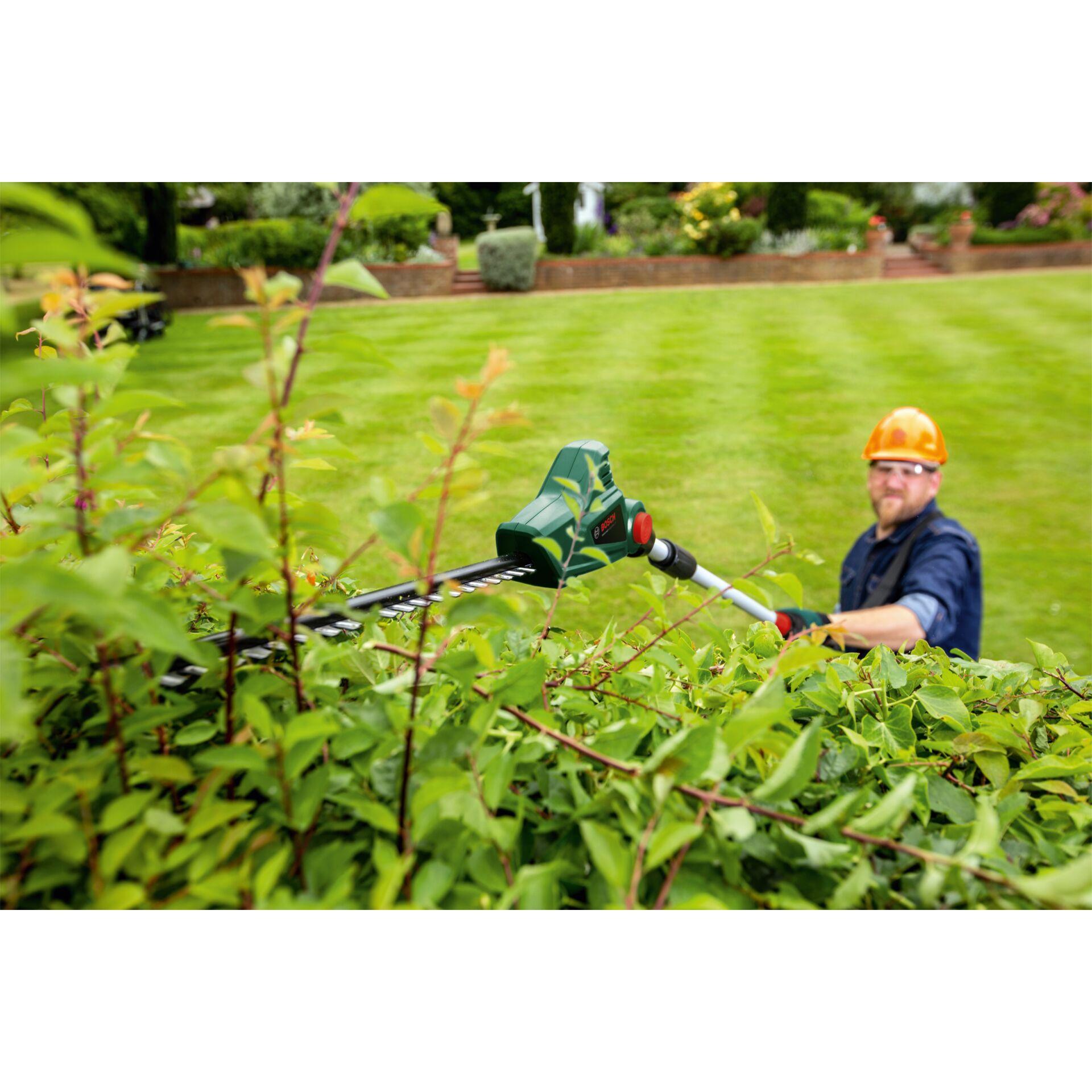 Bosch UNIVERSALHEDGEPOLE18 AKKU- Heckenschere