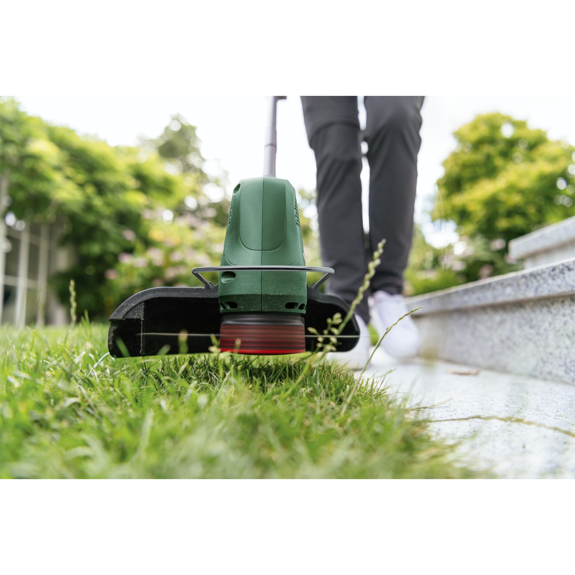 Bosch EasyGrassCut 18V-26 solo Akku-Rasentrimmer
