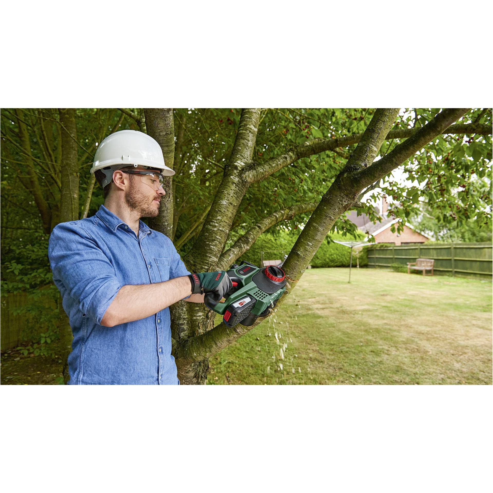 Bosch UniversalChain 18 Akku-Kettensäge solo