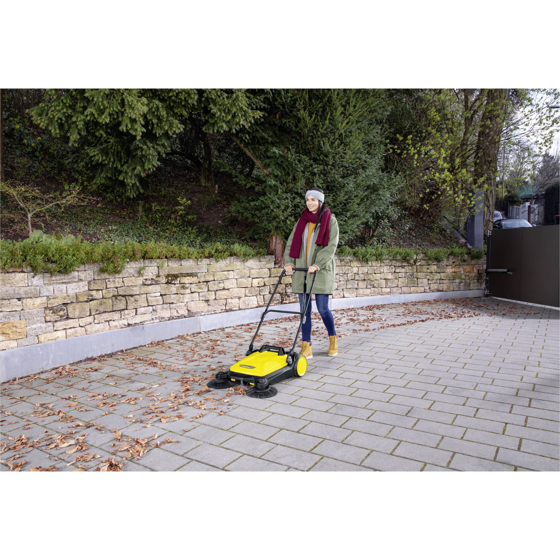 Kärcher S 4 Twin Kehrmaschine