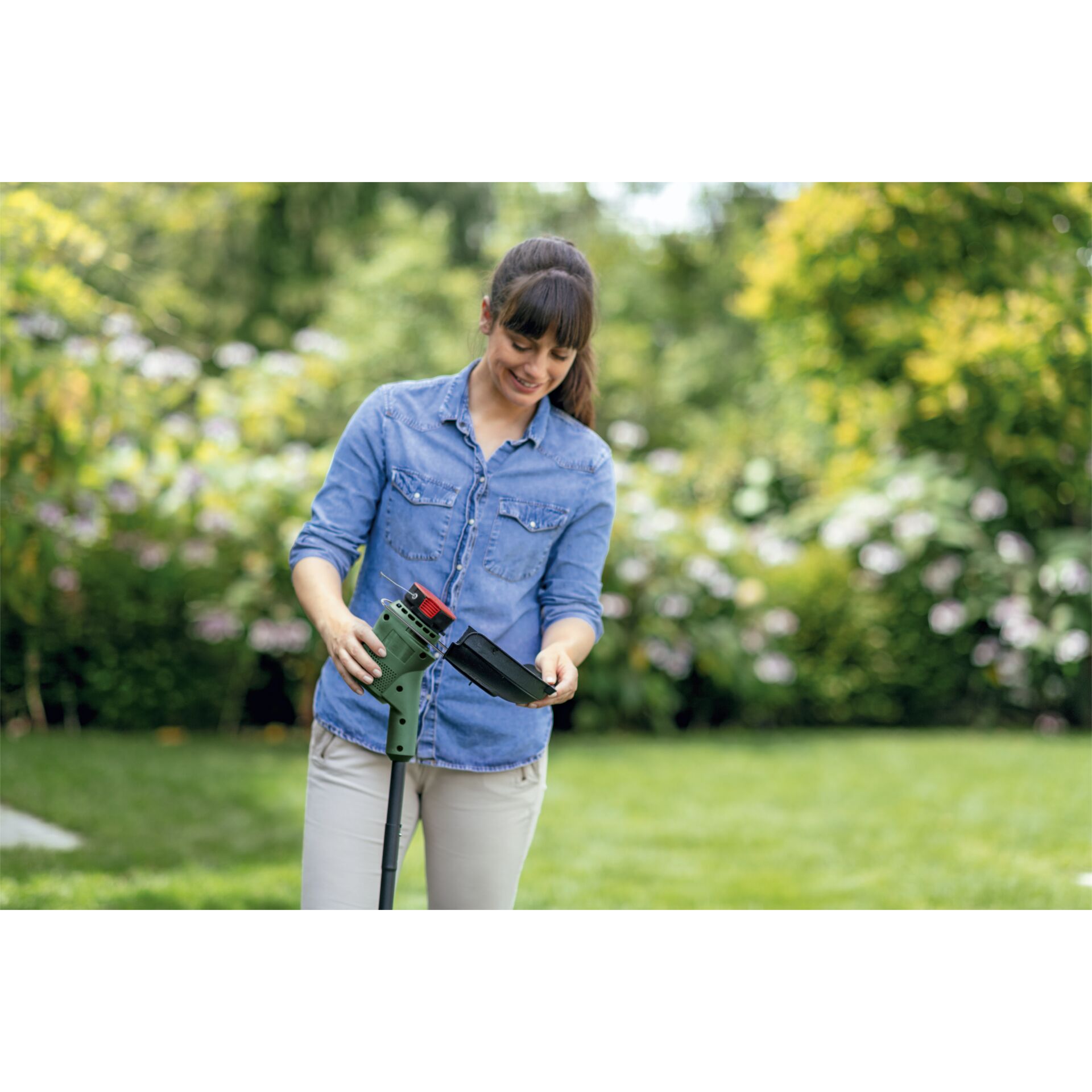 Bosch EasyGrassCut 18V-26 solo Akku-Rasentrimmer