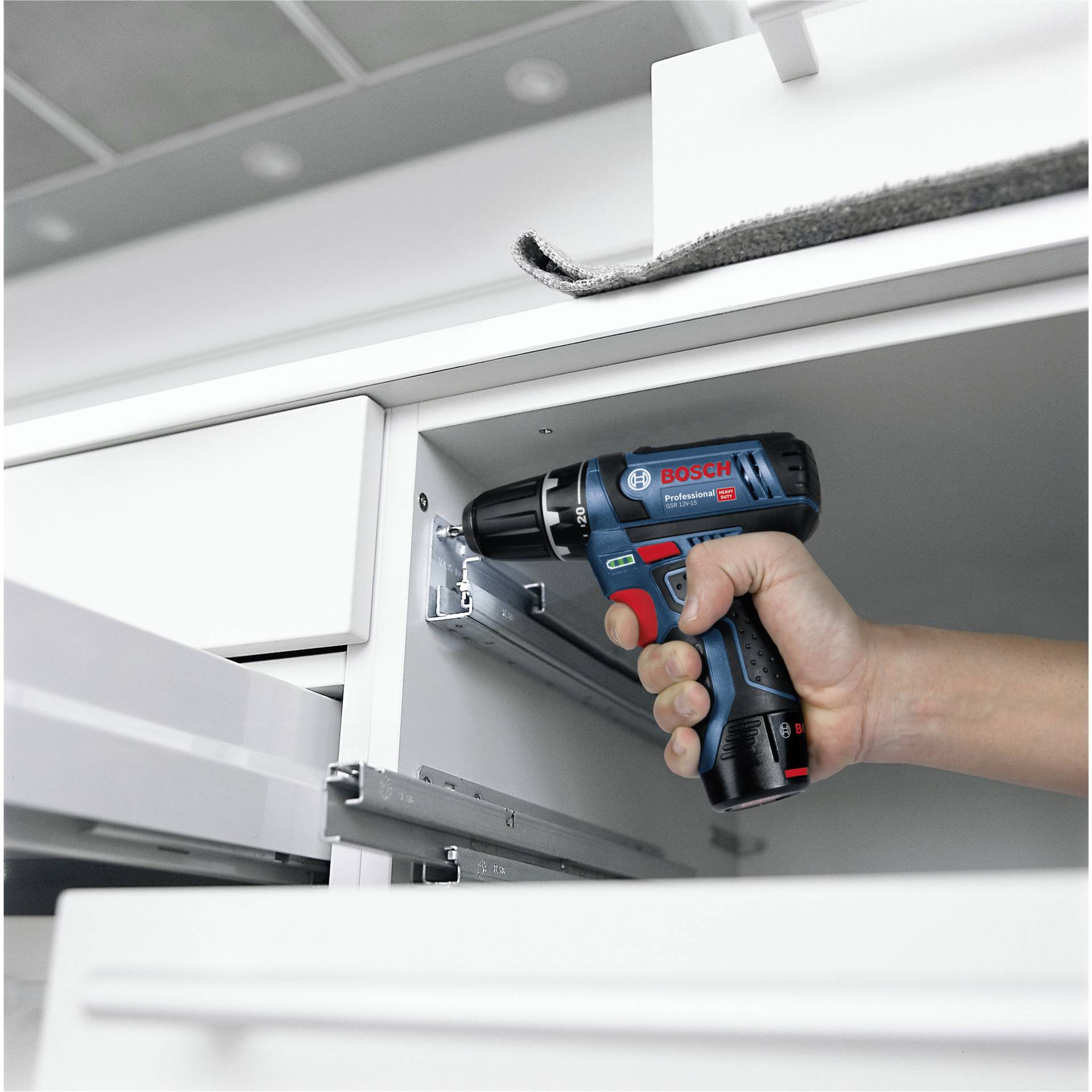 Bosch GSR 12V-15 Akku-Bohrschrauber