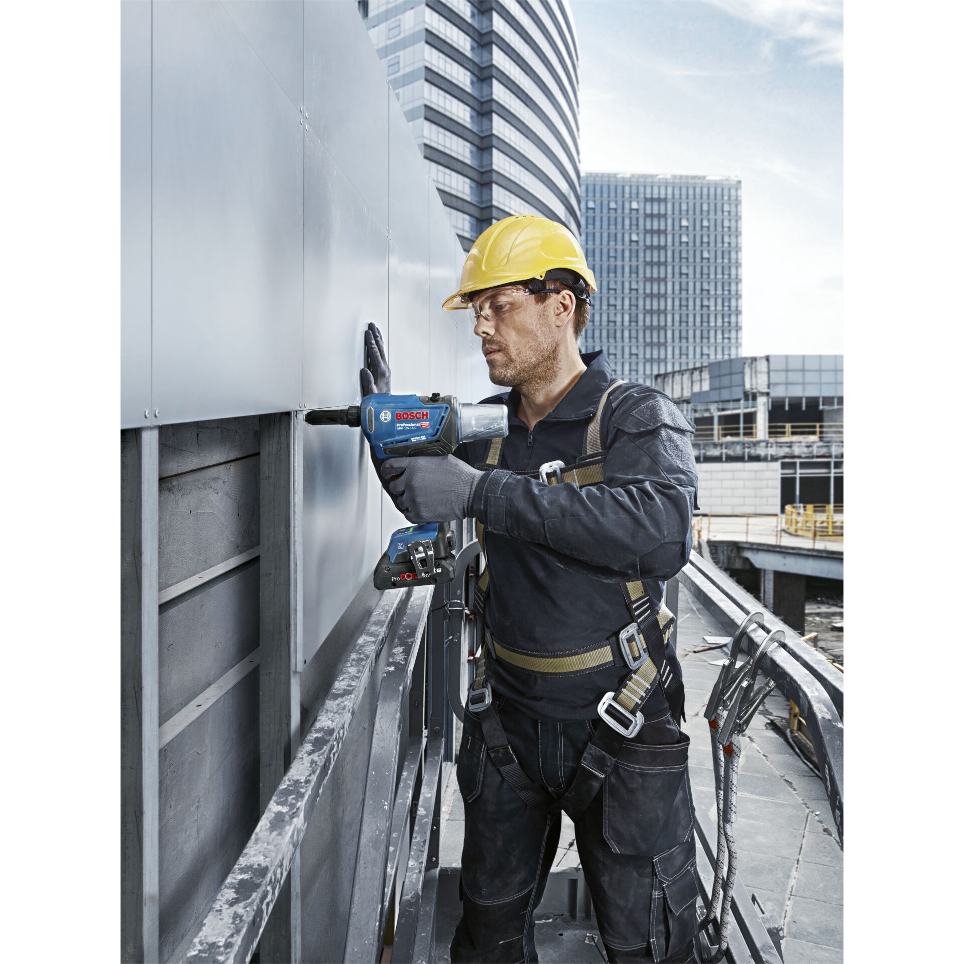 Bosch GRG 18V-16 C solo L-BOXX Akku-Nietpistole